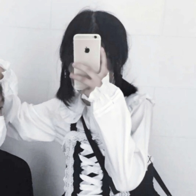 不露脸双人情侣头像 26张高清好看的一对两张图