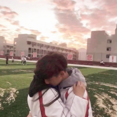 16张高清小清新款一男一女情侣头像分享