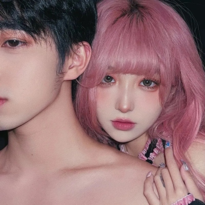 网红款一左一右情侣头像合集！14张热门情头直接抱走