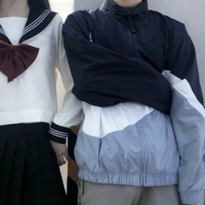 真人版带点小暧昧的情侣头像 高清18张合集