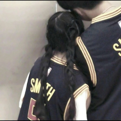 真人高冷霸气情侣头像 28组一左一右双人图合集