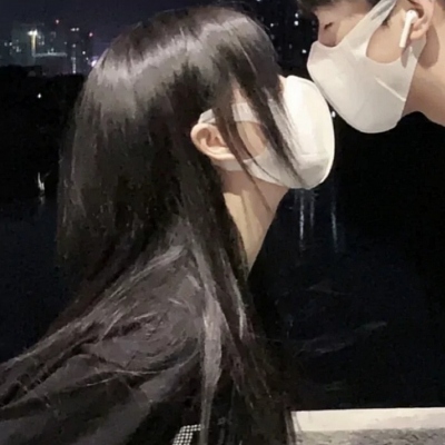 最新微信情侣真人头像 一共20张