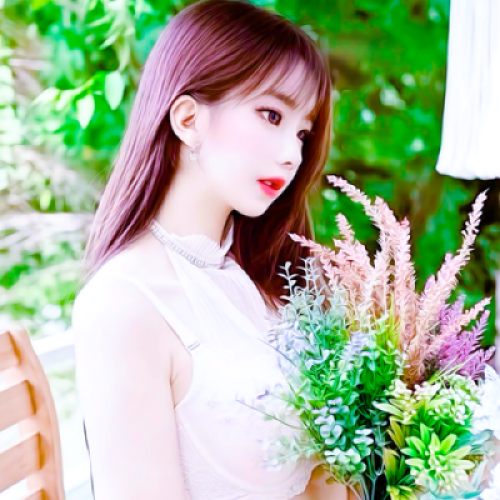 超火的单人版一男一女情侣头像 12张高清合集