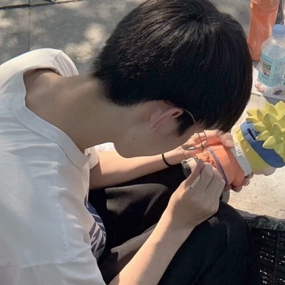 最新微信情侣真人头像 一共20张