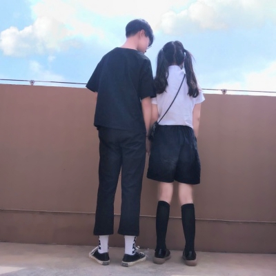 20张甜蜜可爱的萝莉情侣头像 高清无水印可直接用