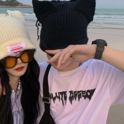 超火的温柔甜蜜情侣头像 14张合集