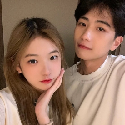 最新双人高清情侣头像来啦！这里整理了16张个性网同款图，都是适合情侣使用的高清素材。