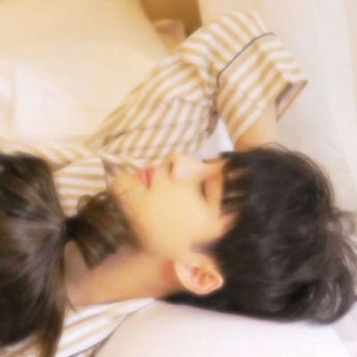 超甜真人情侣头像合集，16张氛围感拉满的配对头像