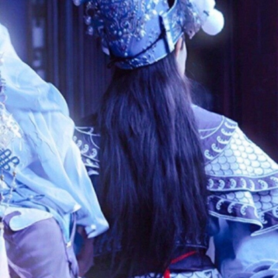 真人版戏曲情侣头像来了！京剧风一男一女情头共4张