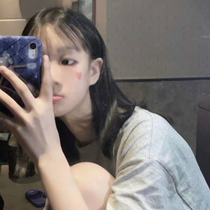 一对两张真人版QQ个性情头 高清好看的22张情侣头像分享