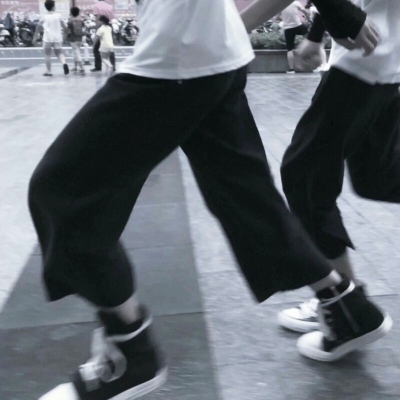 不露脸的情侣装身体部位情头 20张高清男女款合集