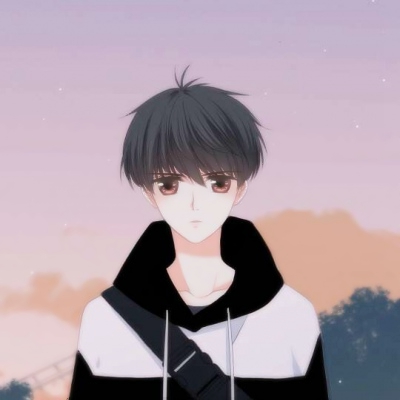 10组一左一右的怦然心动情侣头像 高清无水印合集