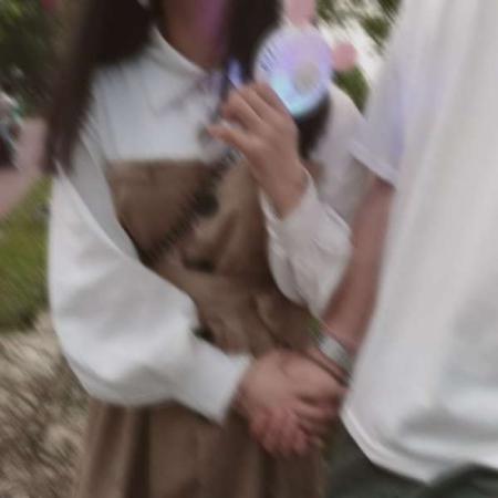 超火的双人不露脸高清情侣头像 一共10张