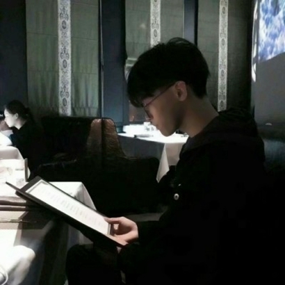 16张高清唯美情侣微信头像 直接存就能用