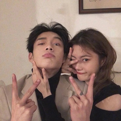 14组超甜暧昧真人情侣头像，快和对象安排上