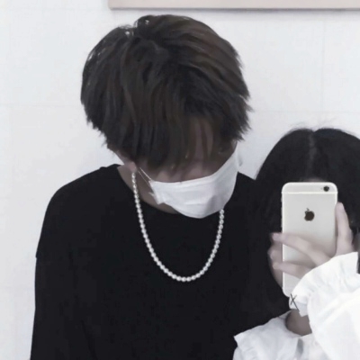 不露脸双人情侣头像 26张高清好看的一对两张图