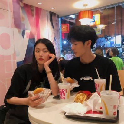 搞怪创意情侣头像合集！30张高清有趣的情侣头像分享