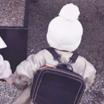 软萌暴击！28组可爱萌娃情侣头像 一对两张高清图