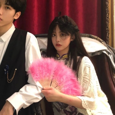 超甜情侣专用头像来啦！18张高清一对两张的情头合集，适合情侣双人使用。