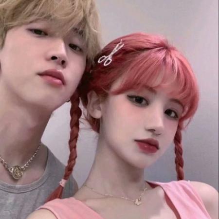 最新真人情侣头像一对两张 共10组优质情头