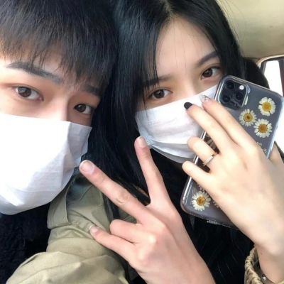 超甜情侣专用头像来啦！18张高清一对两张的情头合集，适合情侣双人使用。