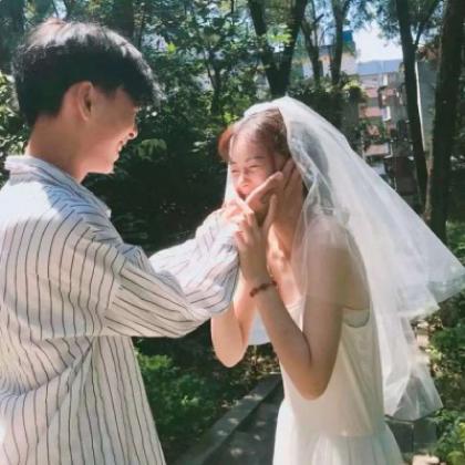 12张真人成熟风超甜情侣头像 高清无水印可直接用