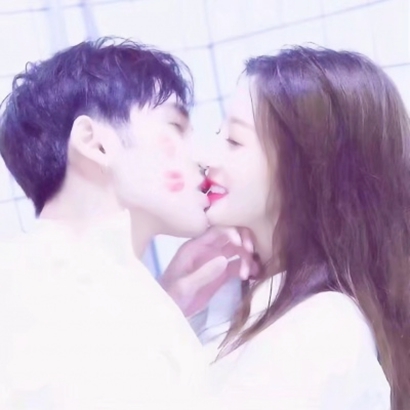 QQ情侣头像：28张唯美小清新高清图合集