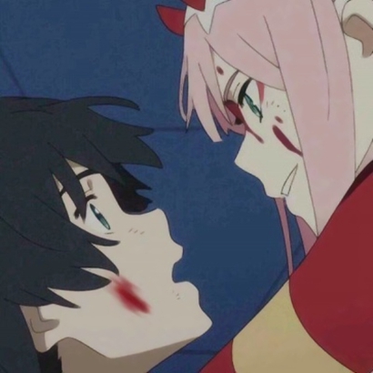 24张怀旧动漫情侣头像来了 衣不如新爱不如旧