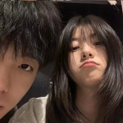 小脸头像网更新8组双人部位优质情侣头像