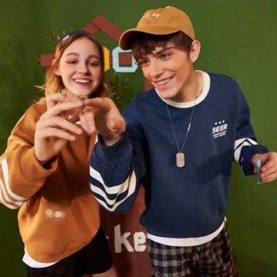 16张无水印欧美情侣头像！一左一右高清外国情头合集