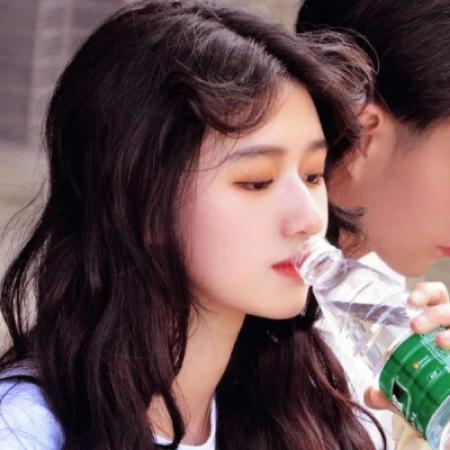 情侣空间真人露脸超甜头像合集 共14张高清图