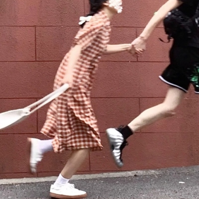 12组超甜真人情侣头像分享