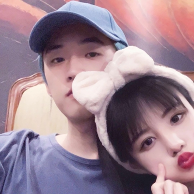 30张真人甜系情侣头像！高清网图直接抱走