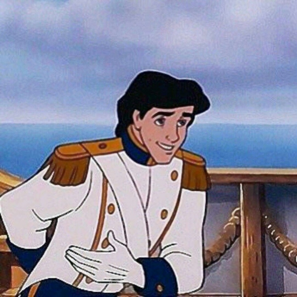 童话感拉满！王子公主分开款情侣头像合集来了