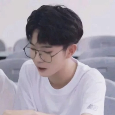 一左一右的甜蜜情侣头像合集！14张情侣日常甜系照片整理好了