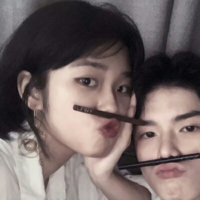 版QQ高清情侣头像合集 共24张