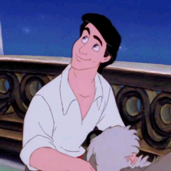 童话感拉满！王子公主分开款情侣头像合集来了