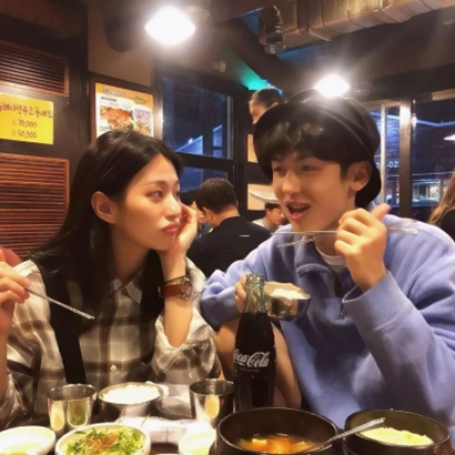 新款真人双人情侣头像 一对两张共22张