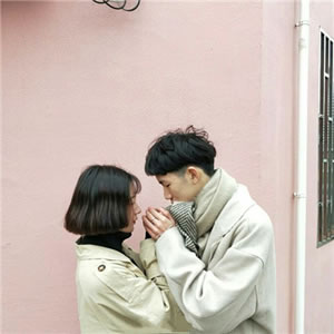 真人版带点小暧昧的情侣头像 高清18张合集