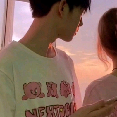 超火真人情侣头像 高清无水印共16张