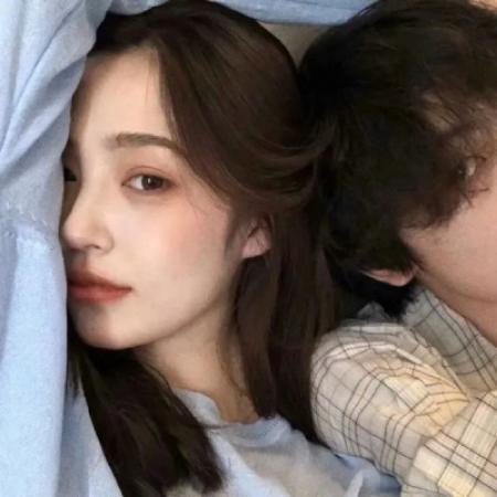 的真人情侣头像来啦！一左一右超般配，一共12张甜蜜款