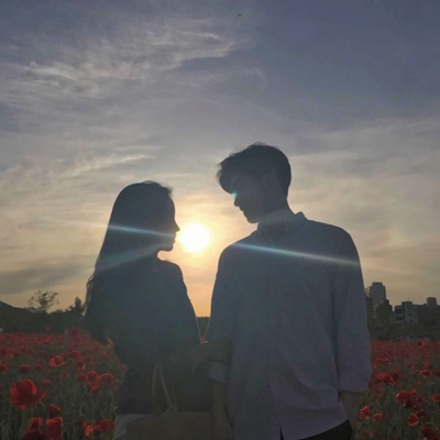 9组高清唯美双人情侣头像 一人一张配套款