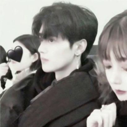 新款个性情侣头像合集来啦 一共36张实用素材