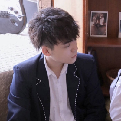 新款真人情侣头像来啦！共16张实用素材