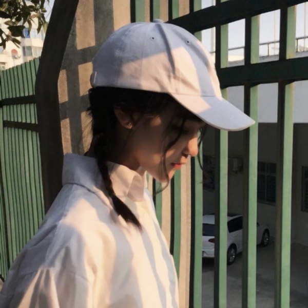 侧脸情侣头像来啦！三组高清一男一女配对款，共6张