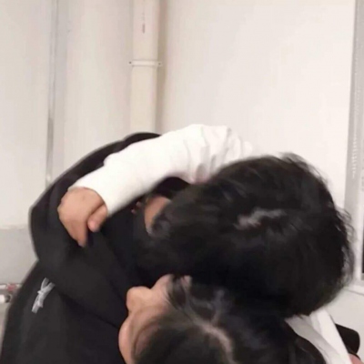 16组超甜真人情侣头像 一对两张直接用
