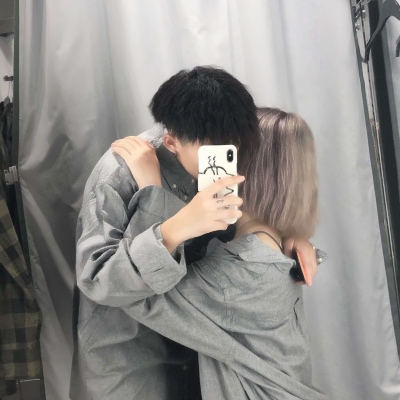 22张不露脸真人萝莉情侣头像 高清无遮挡合集