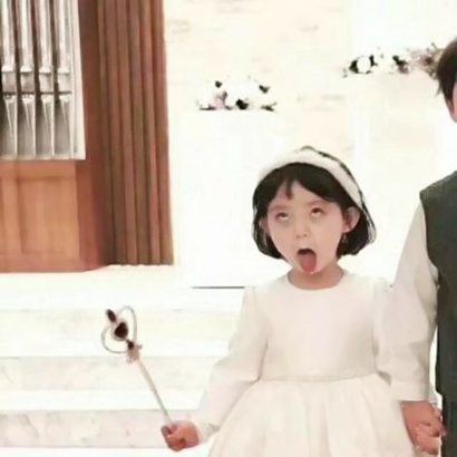 34张搞怪可爱萌娃情侣头像 高清好看的一对双人头像