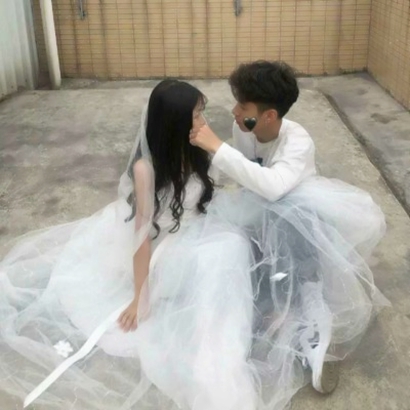 20组浪漫婚纱情侣头像 高清一对两张