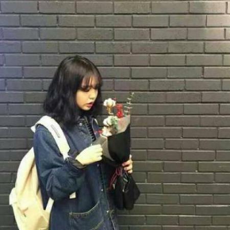 款成熟风情侣微信头像来啦 一男一女共12张